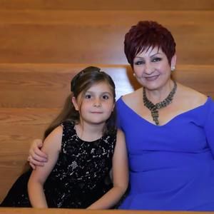Meet your Posher, Helena